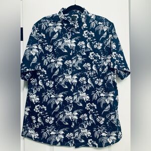 XL Men’s Floral Navy Blue and White Men's Shirt